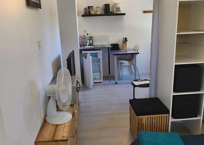 아파트 Independant *